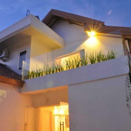 Subali Villa Seminyak Exteriör bild
