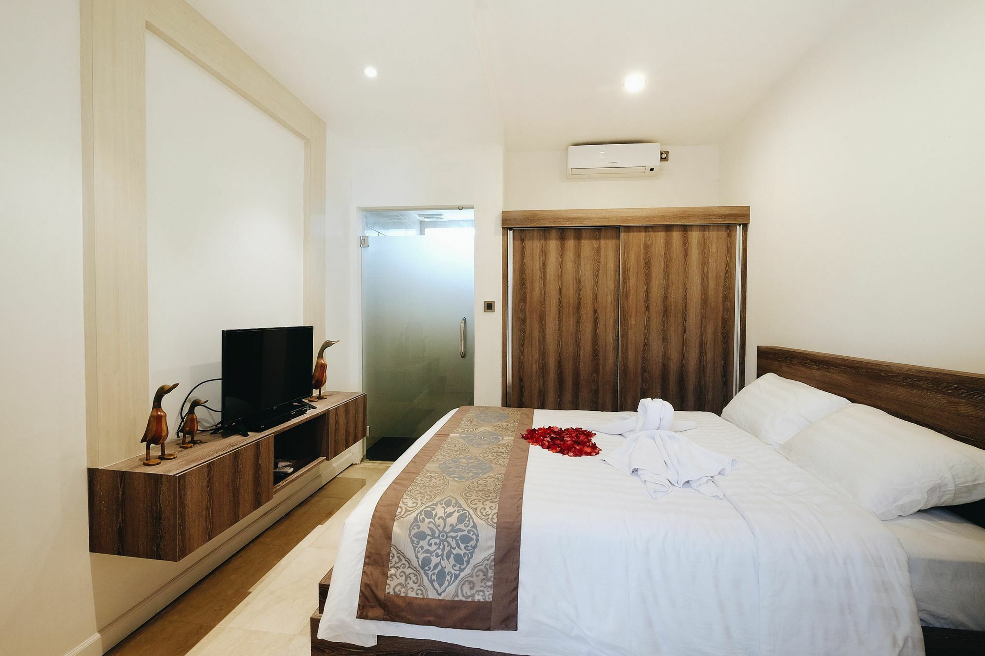 Subali Villa Seminyak Exteriör bild