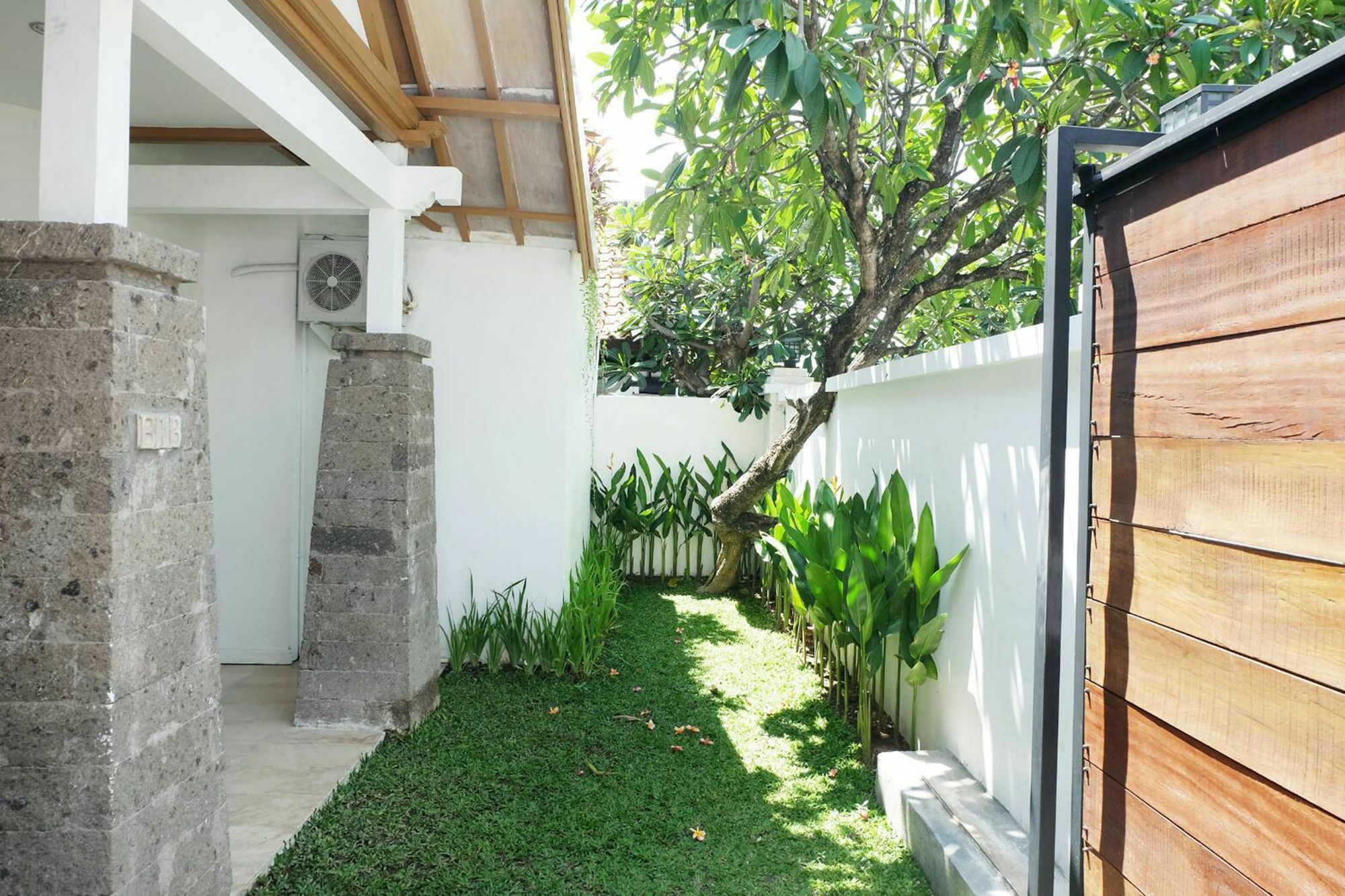 Subali Villa Seminyak Exteriör bild